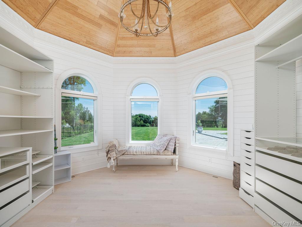 3875 Hallock Lane Mattituck, NY 11952 - Photo 19 of 50