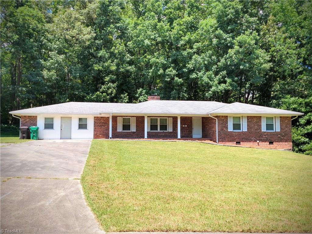 1123 East Springfield Road High Point, NC 27263 - Photo 2 of 24 Gallery Image 2