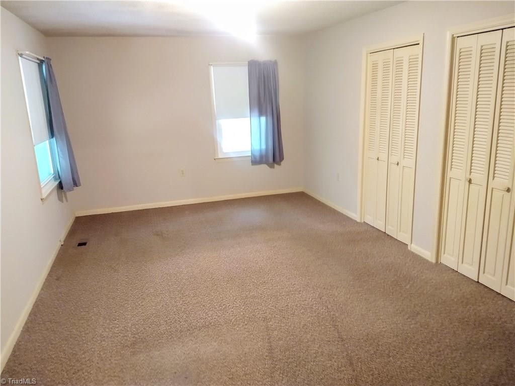 1123 East Springfield Road High Point, NC 27263 - Photo 11 of 24 Gallery Image 11