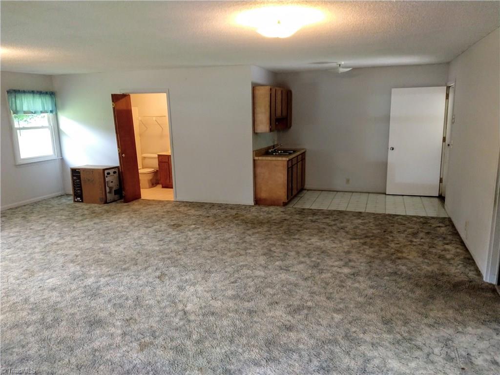 1123 East Springfield Road High Point, NC 27263 - Photo 19 of 24 Gallery Image 19