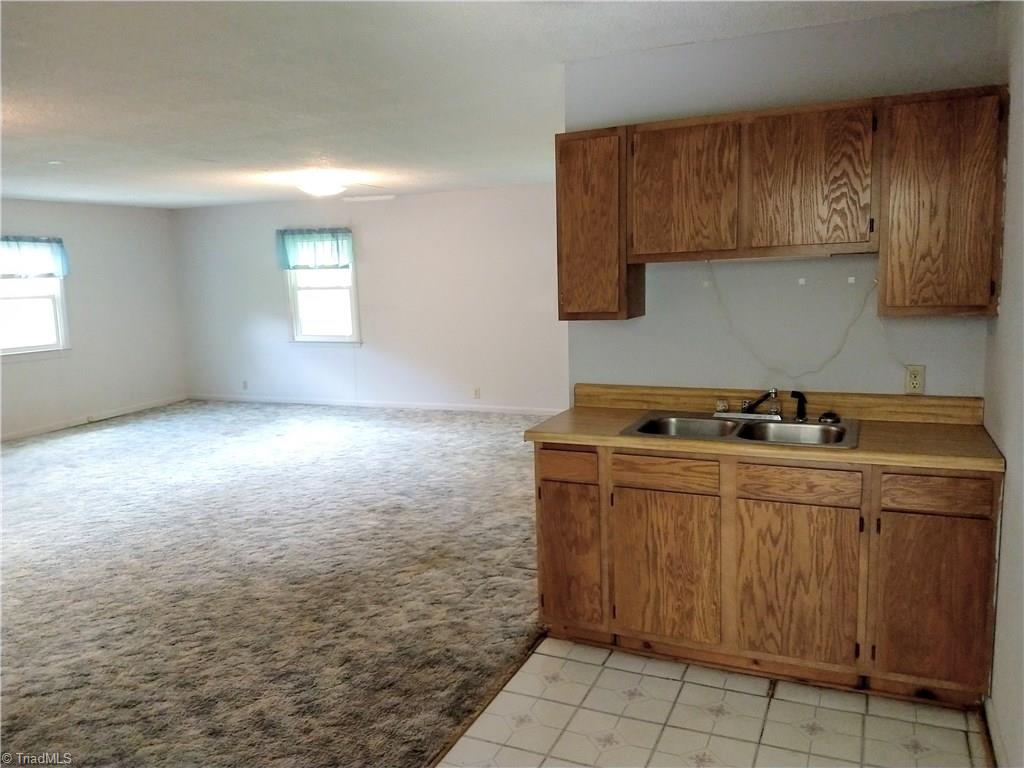 1123 East Springfield Road High Point, NC 27263 - Photo 21 of 24 Gallery Image 21