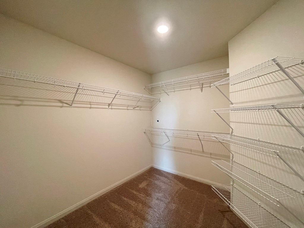 168 Allington Circle Jarrell, TX 76537 - Photo 35 of 40 a view of a room