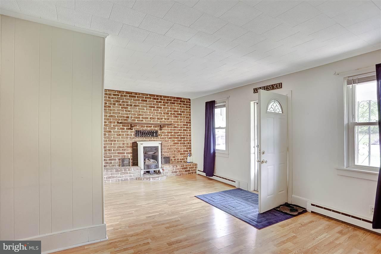 6566 Spring Road Shermans Dale, PA 17090 - Photo 8 of 24 Gallery Image 8