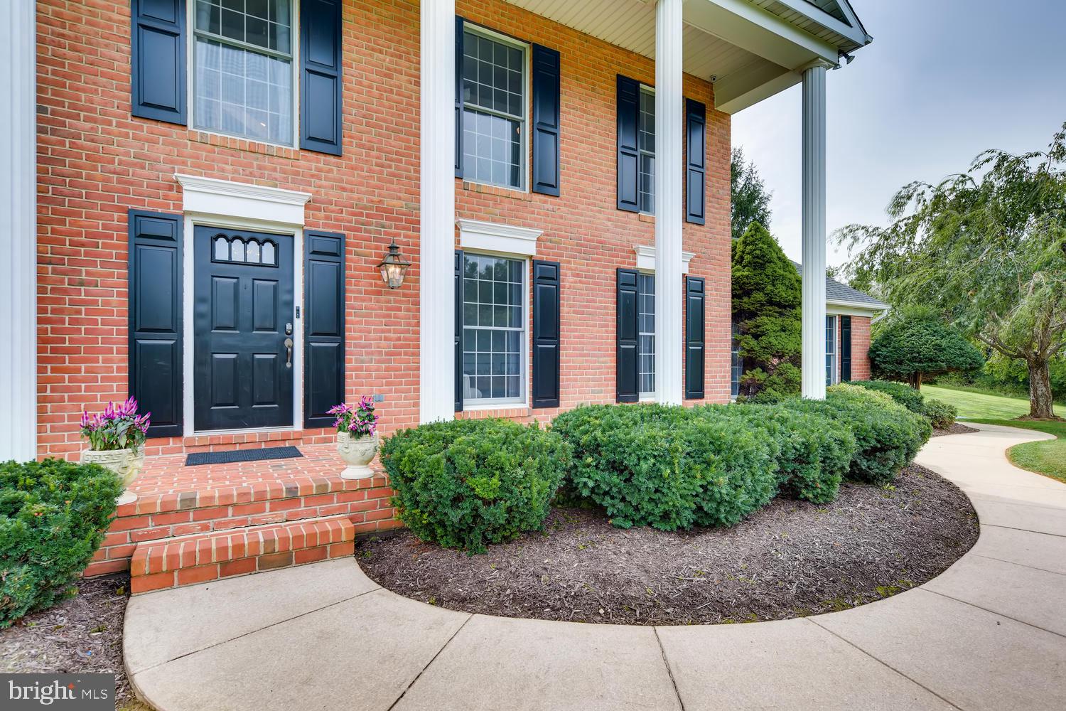 13701 Poplar Hill Road Phoenix, MD 21131 - Photo 4 of 33 Gallery Image 4