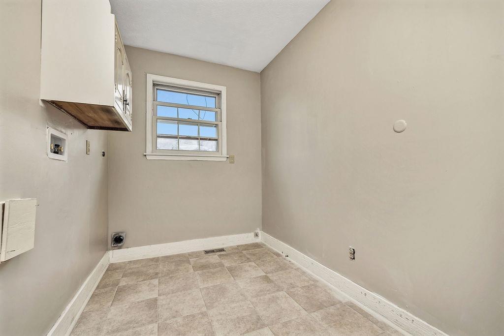 8 Marshall Road Middletown, OH 45042 - Photo 24 of 46 Gallery Image 24