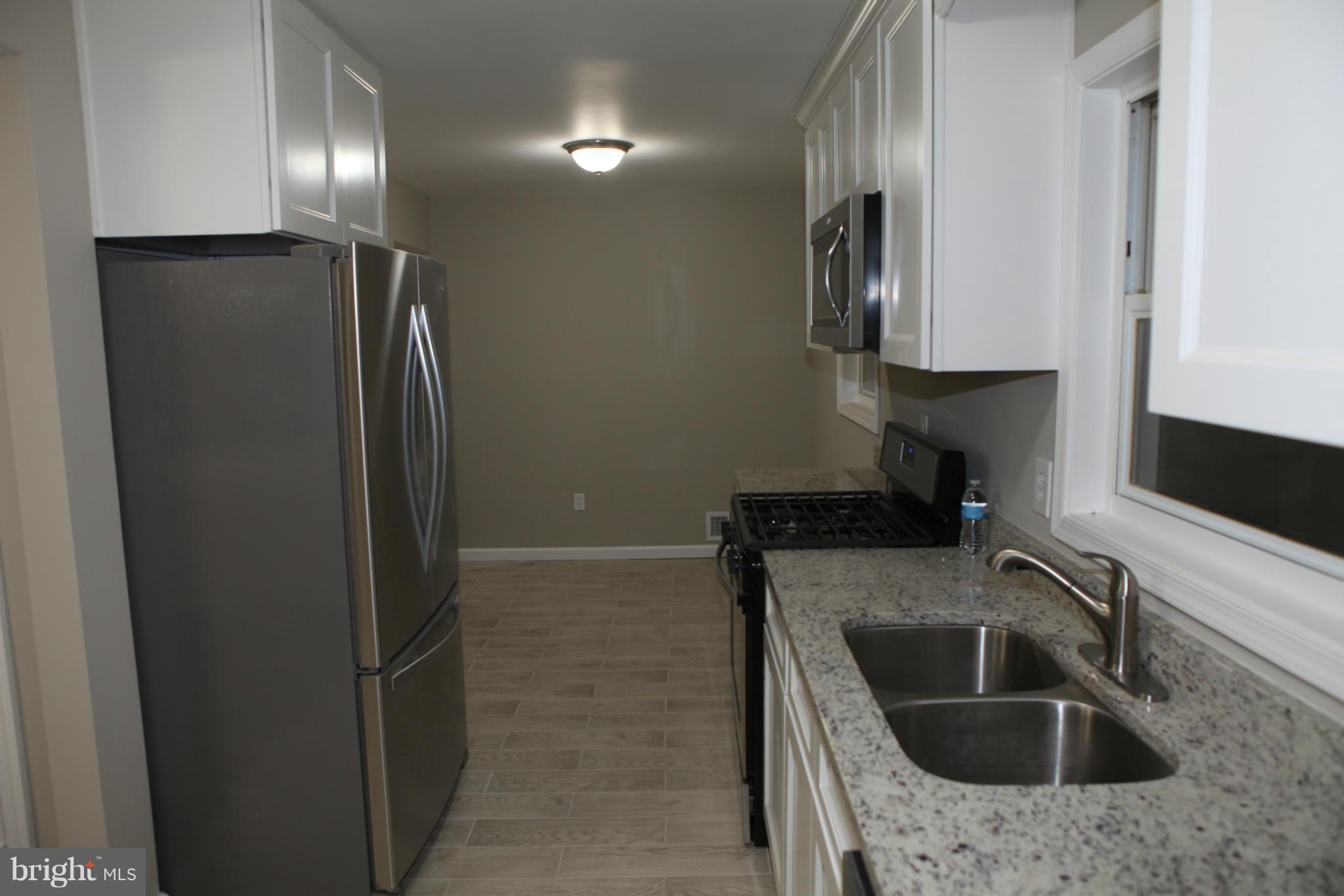 4100 Ronson Drive Alexandria, VA 22310 - Photo 13 of 25 Kitchen
