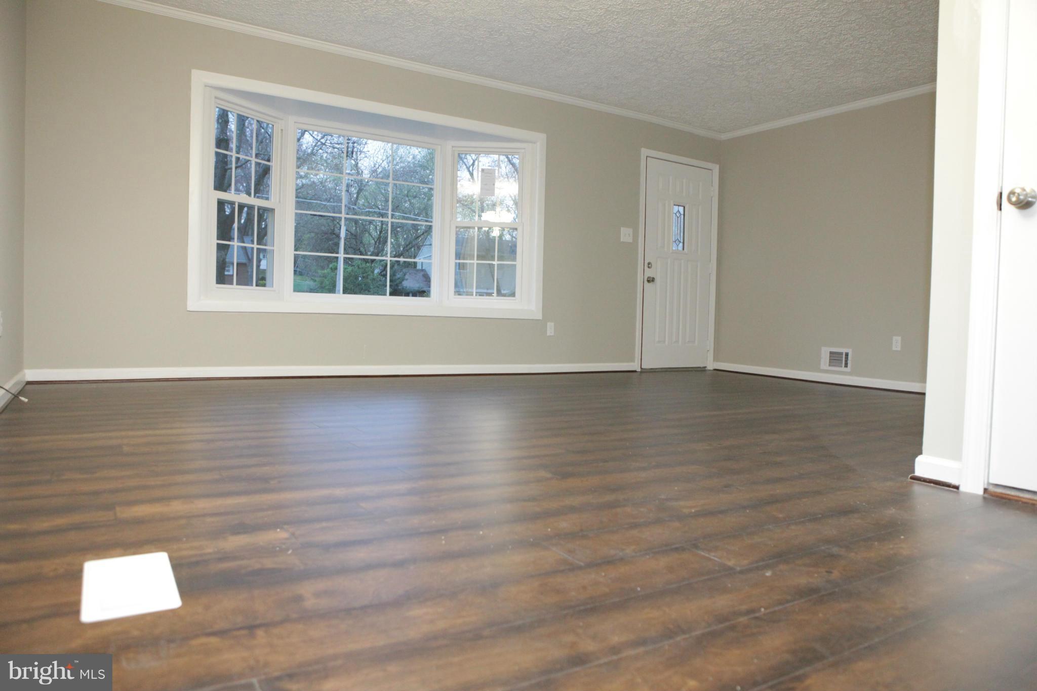 4100 Ronson Drive Alexandria, VA 22310 - Photo 4 of 25 Family Room