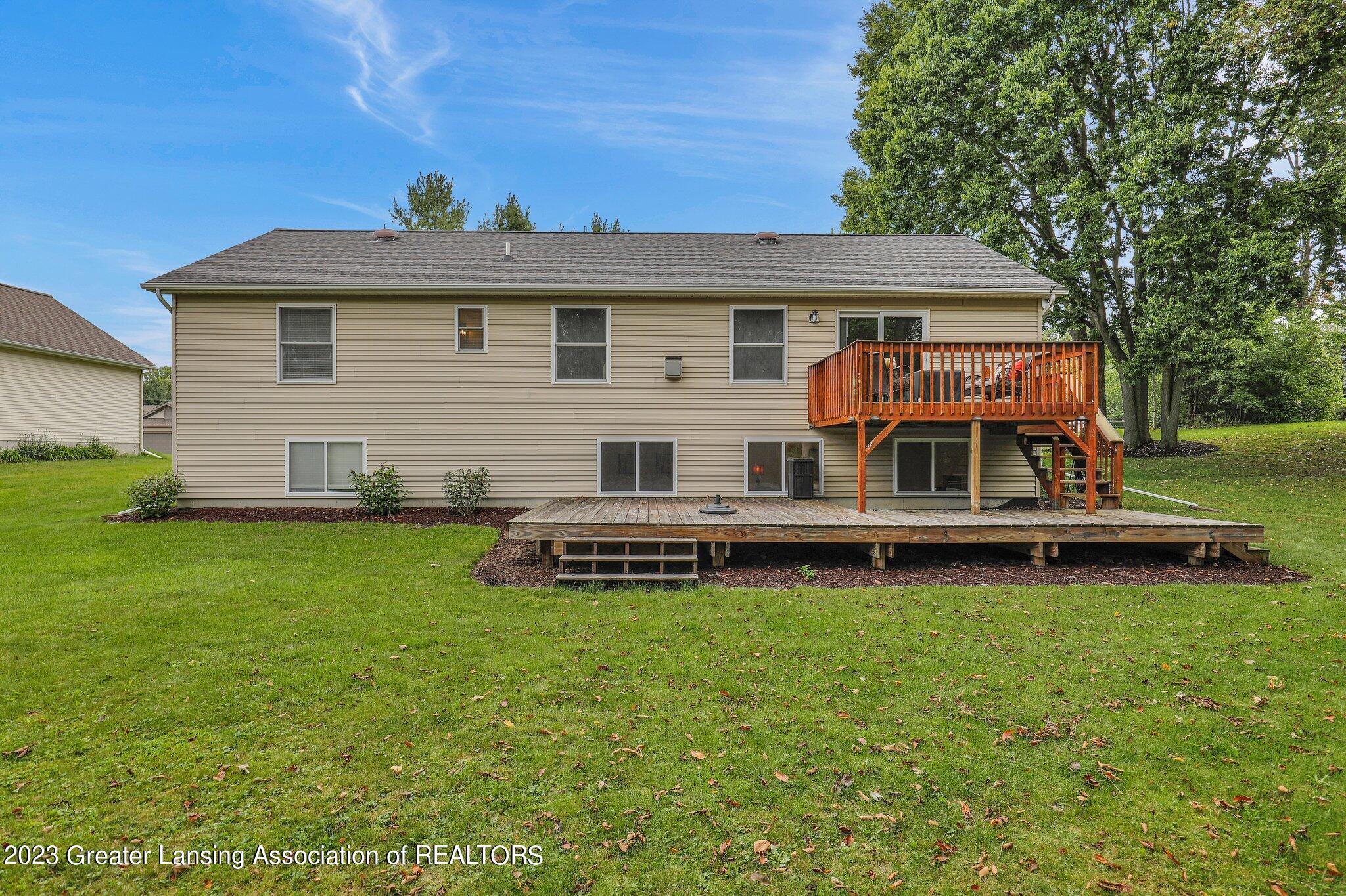 5975 Horstmeyer Road Lansing, MI 48911 - Photo 36 of 43 back of home