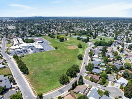 $499,000 | 9517 Helio Drive, Sacramento, CA 95827