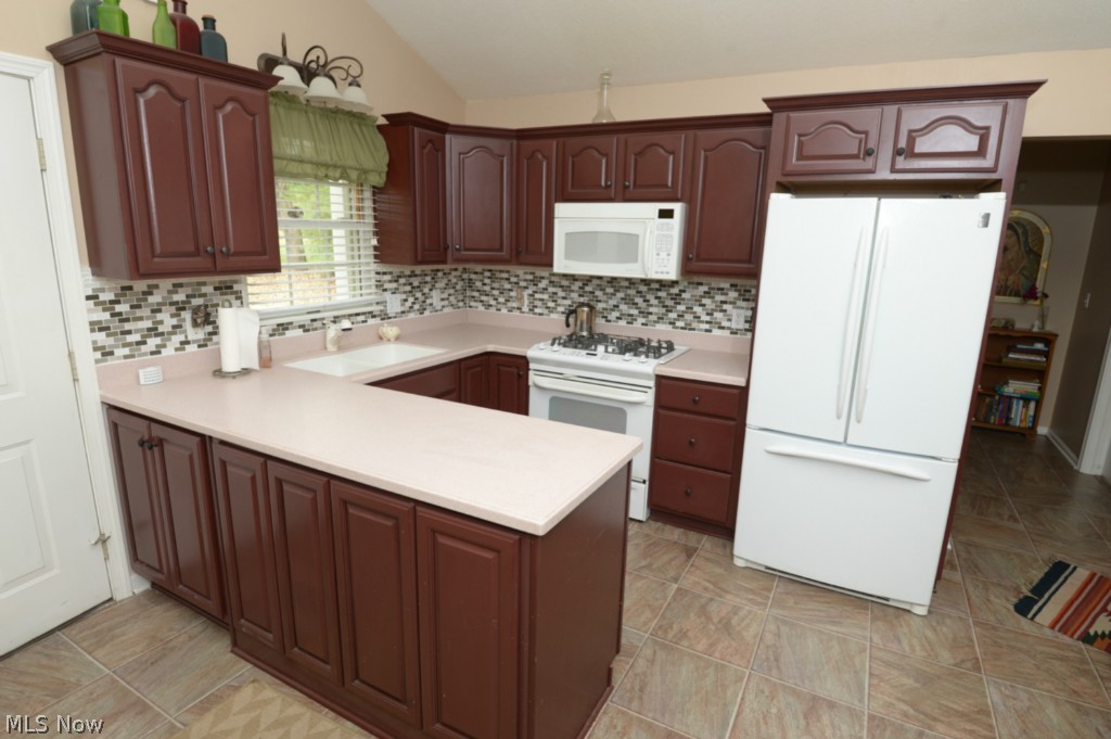 5699 Struthers Road Struthers, OH 44471 - Photo 7 of 23 Gallery Image 7