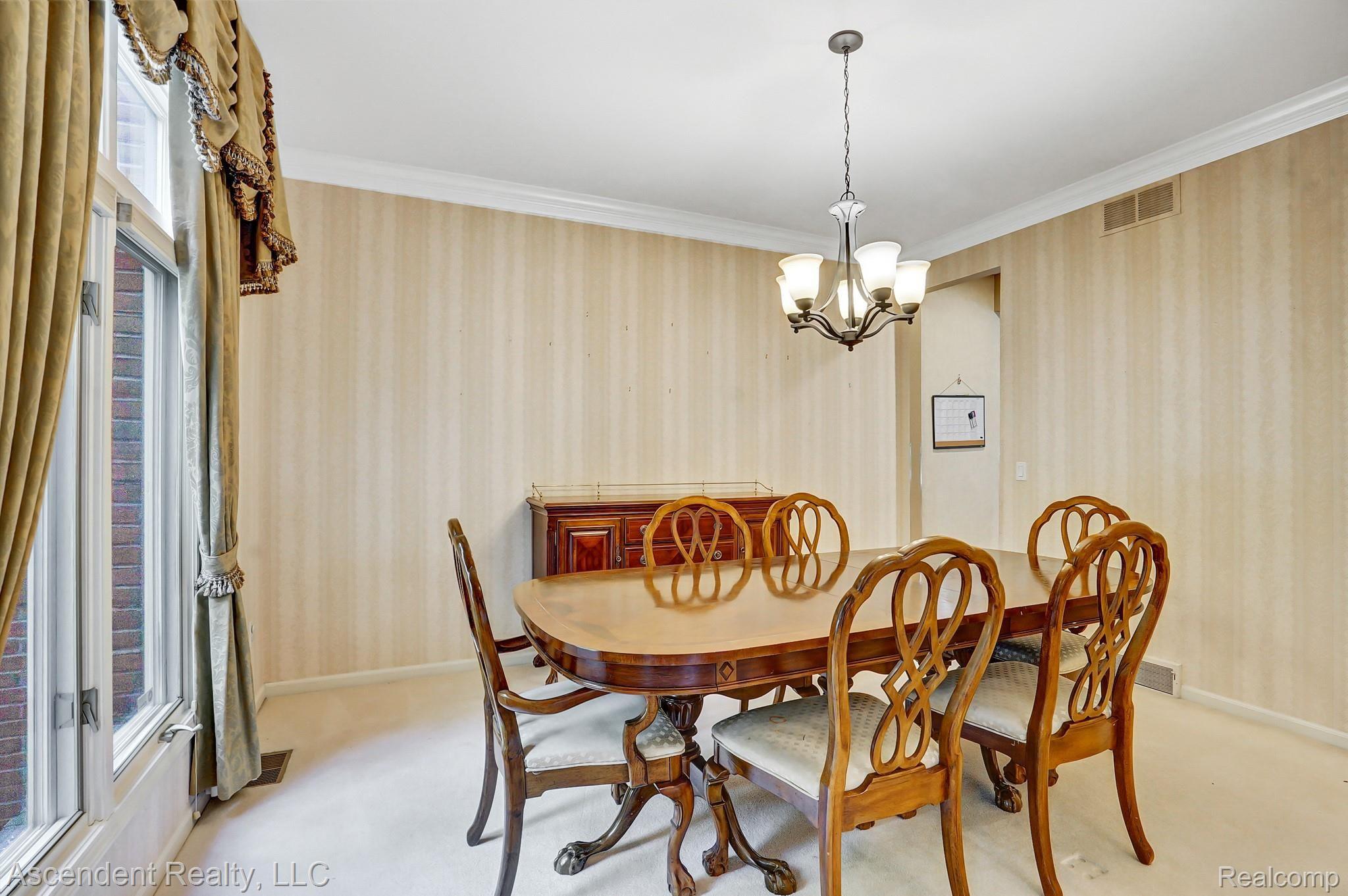 4080 Plum Lane Rochester, MI 48306 - Photo 8 of 45 dsc01913-dsc01917.jpg