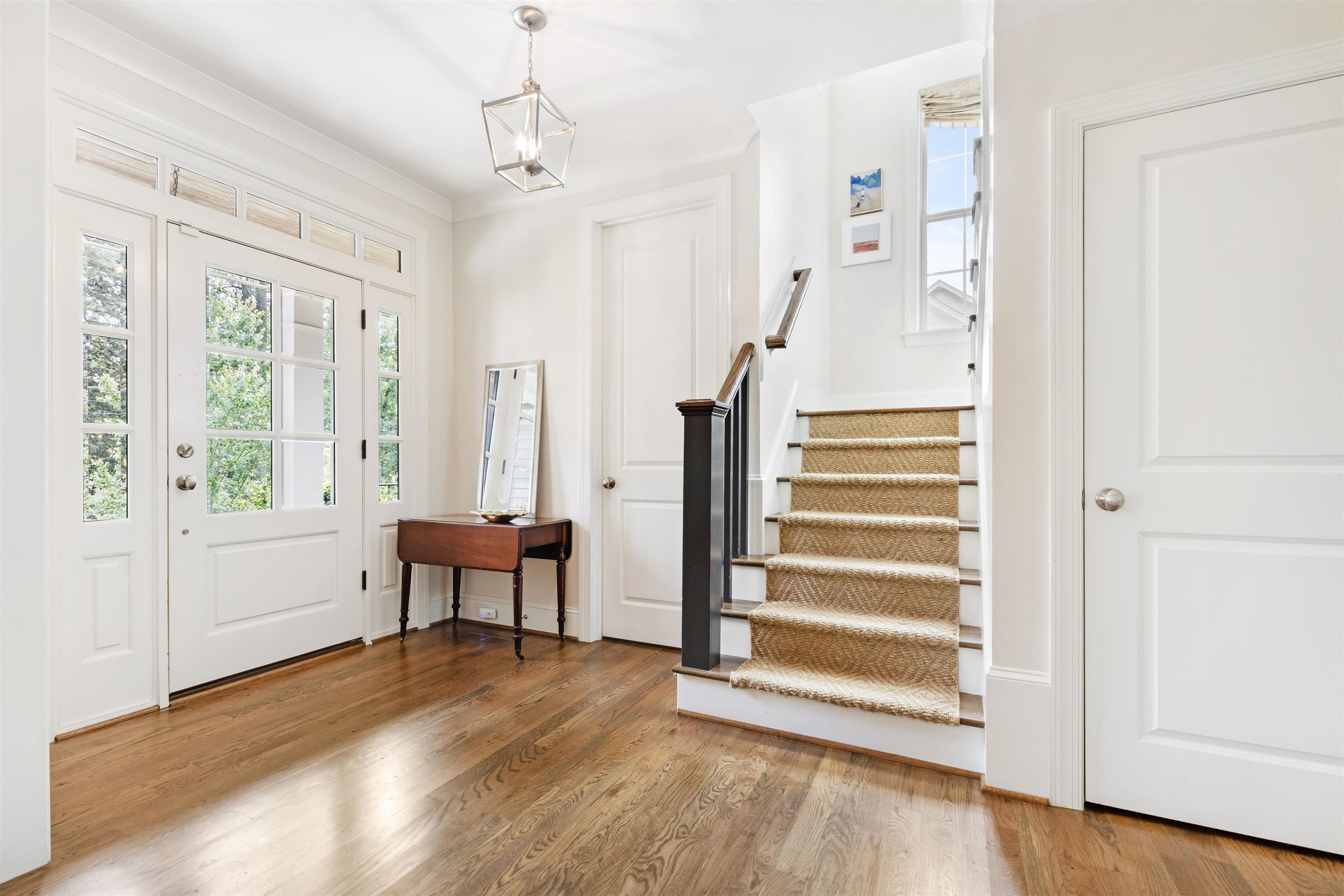 3205 Plantation Road Raleigh, NC 27609 - Photo 5 of 39 Photo 5