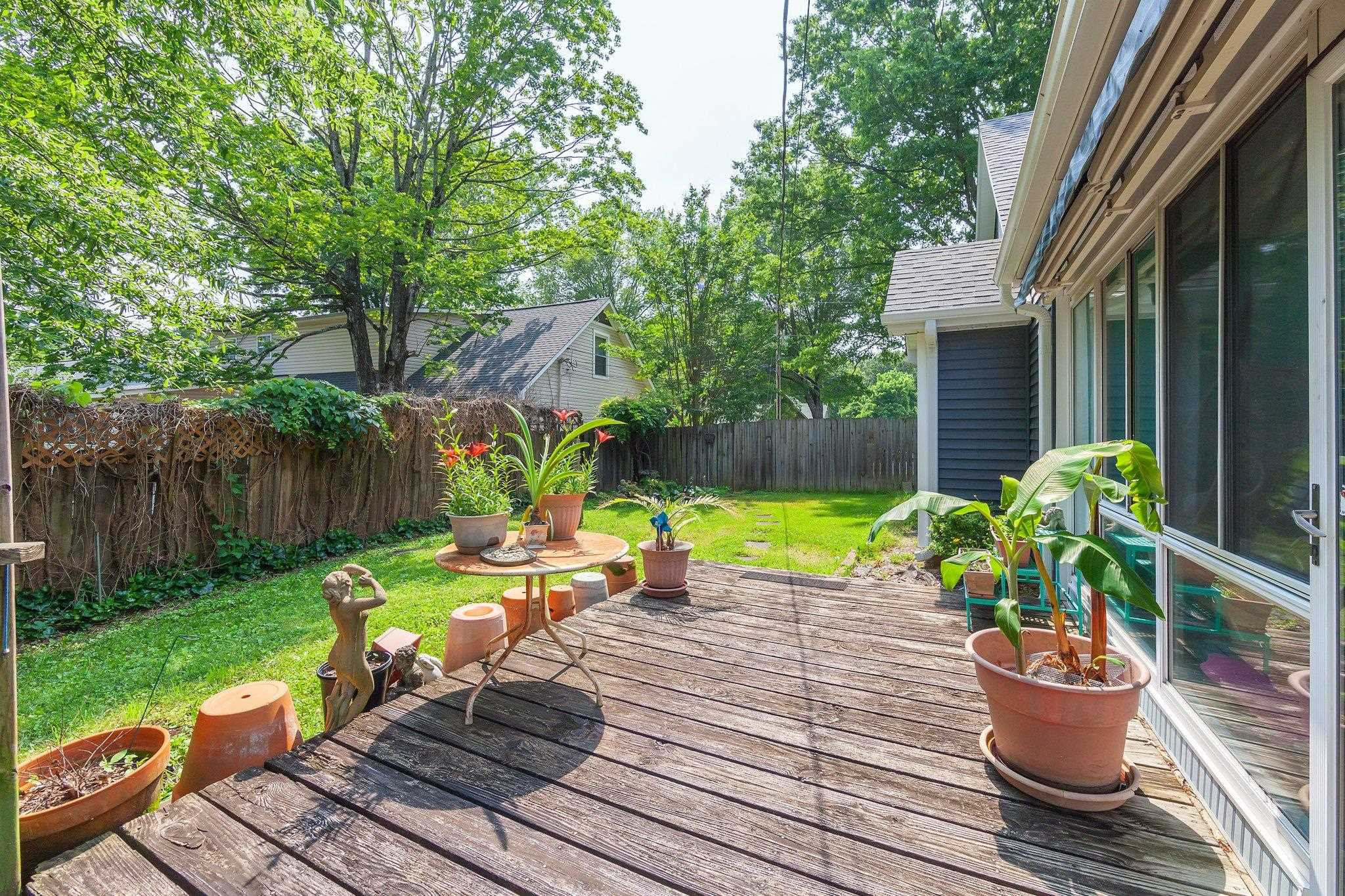 56 Ridgeoak Place Jackson, TN 38305 - Photo 30 of 34 a view of a backyard with sitting area