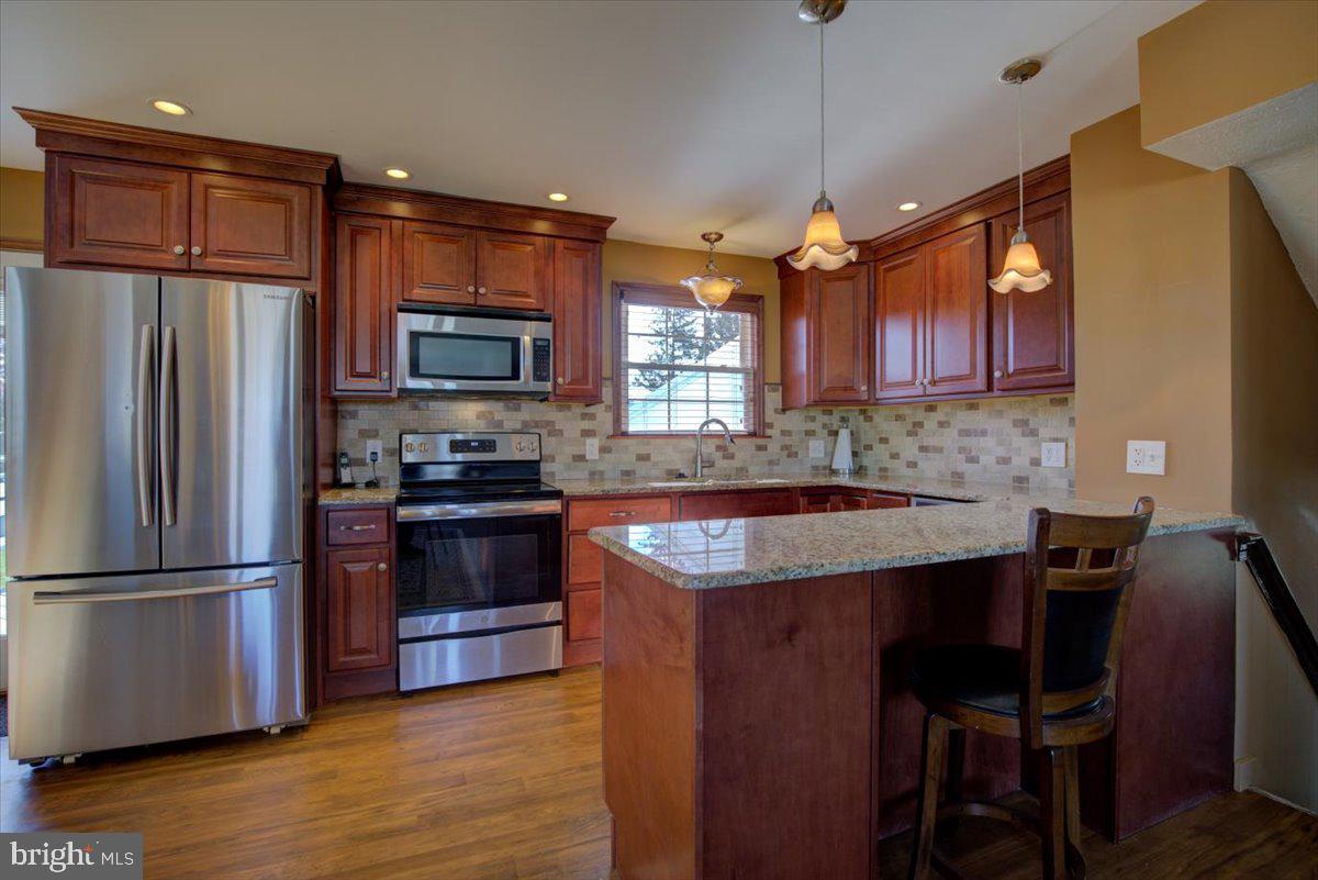 1213 Woodside Road Conshohocken, PA 19428 - Photo 1 of 29 Kitchen