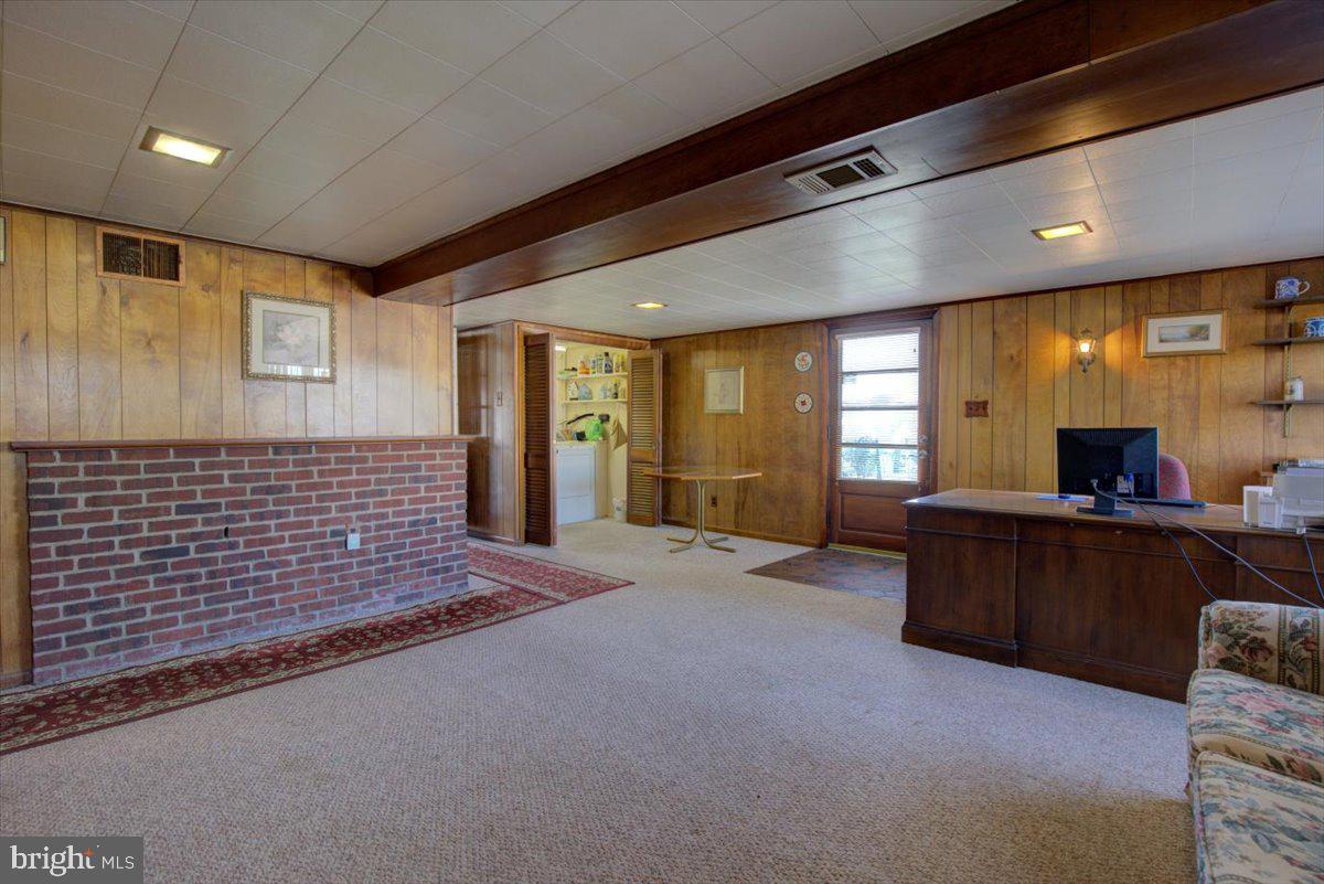 1213 Woodside Road Conshohocken, PA 19428 - Photo 21 of 29 Den