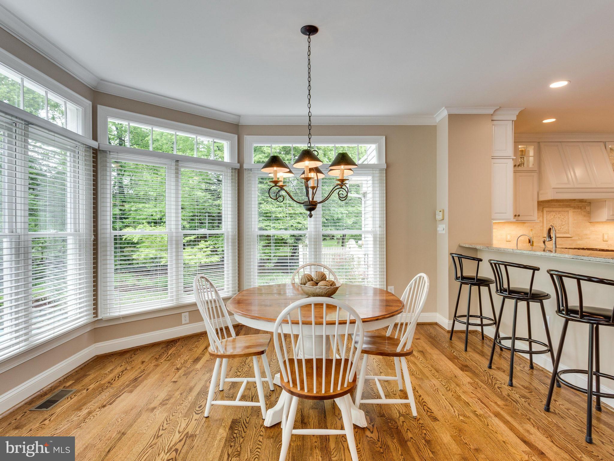 6400 Oak Meadow Way McLean, VA 22101 - Photo 6 of 30 Breakfast Area