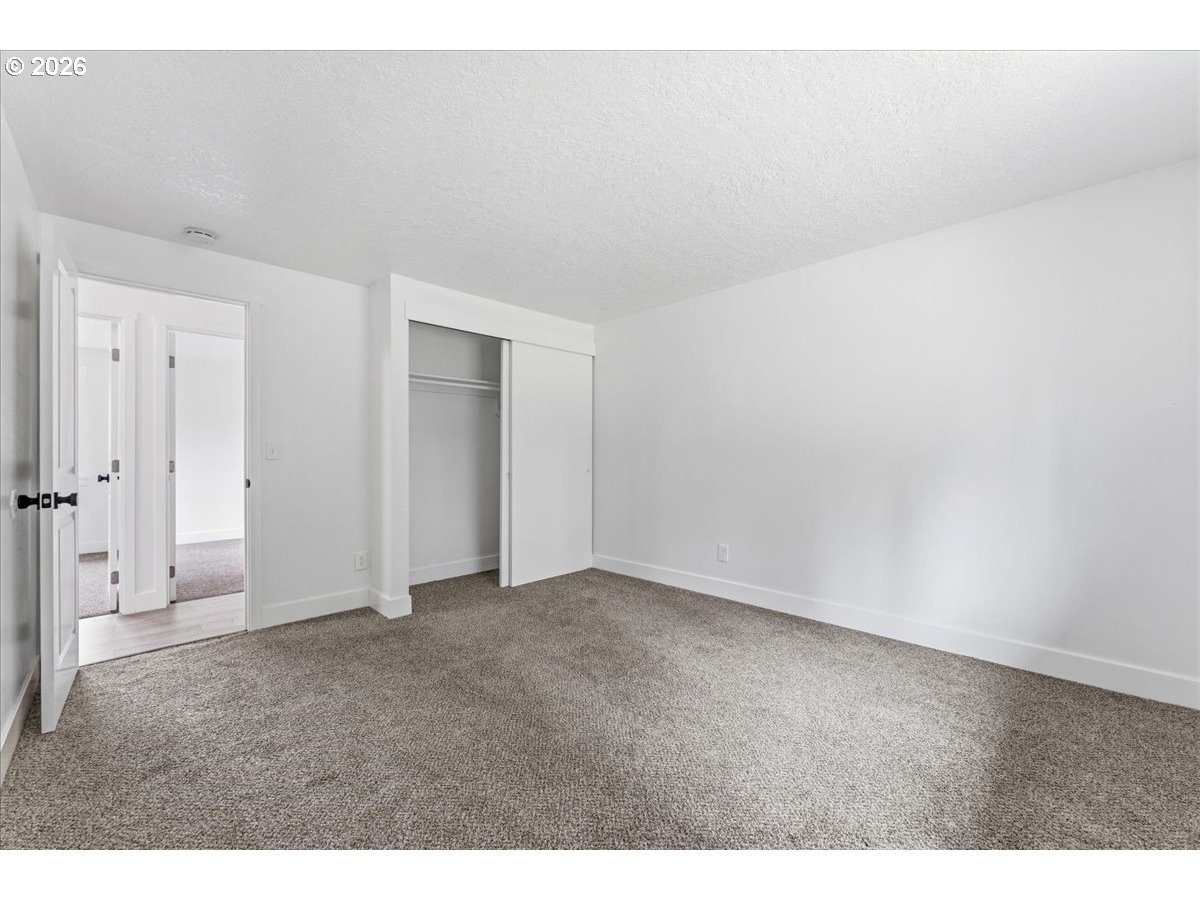 8970 Southwest Reiling Street Portland, OR 97224 - Photo 19 of 30