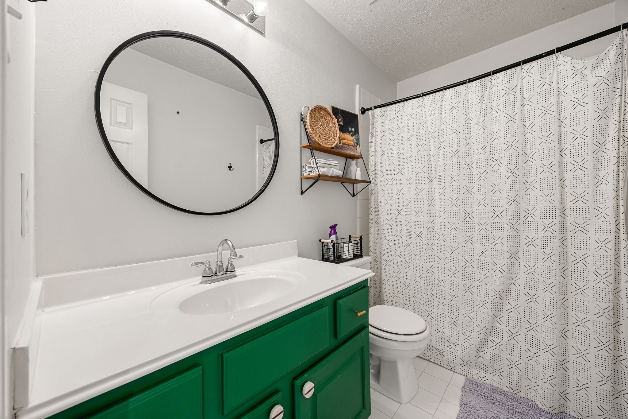 25535 China Springs Spring, TX 77373 - Photo 22 of 36 Upstairs full farmhouse-inspired bathroom