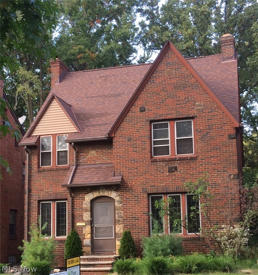 3615 Harvey Road Cleveland, OH 44118 - Photo 1 of 11 Gallery Image 1