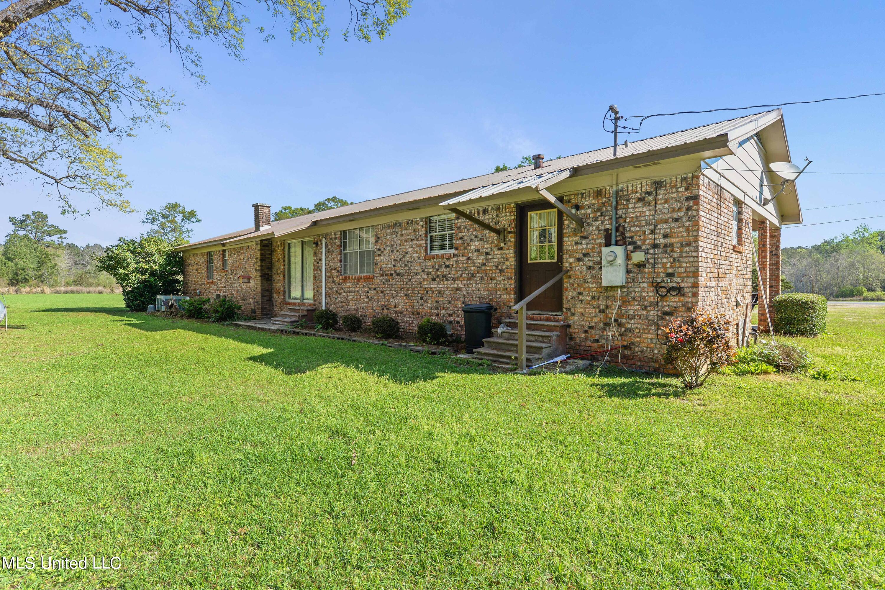 455 Deep Creek Road Wiggins, MS 39577 - Photo 23 of 31 024