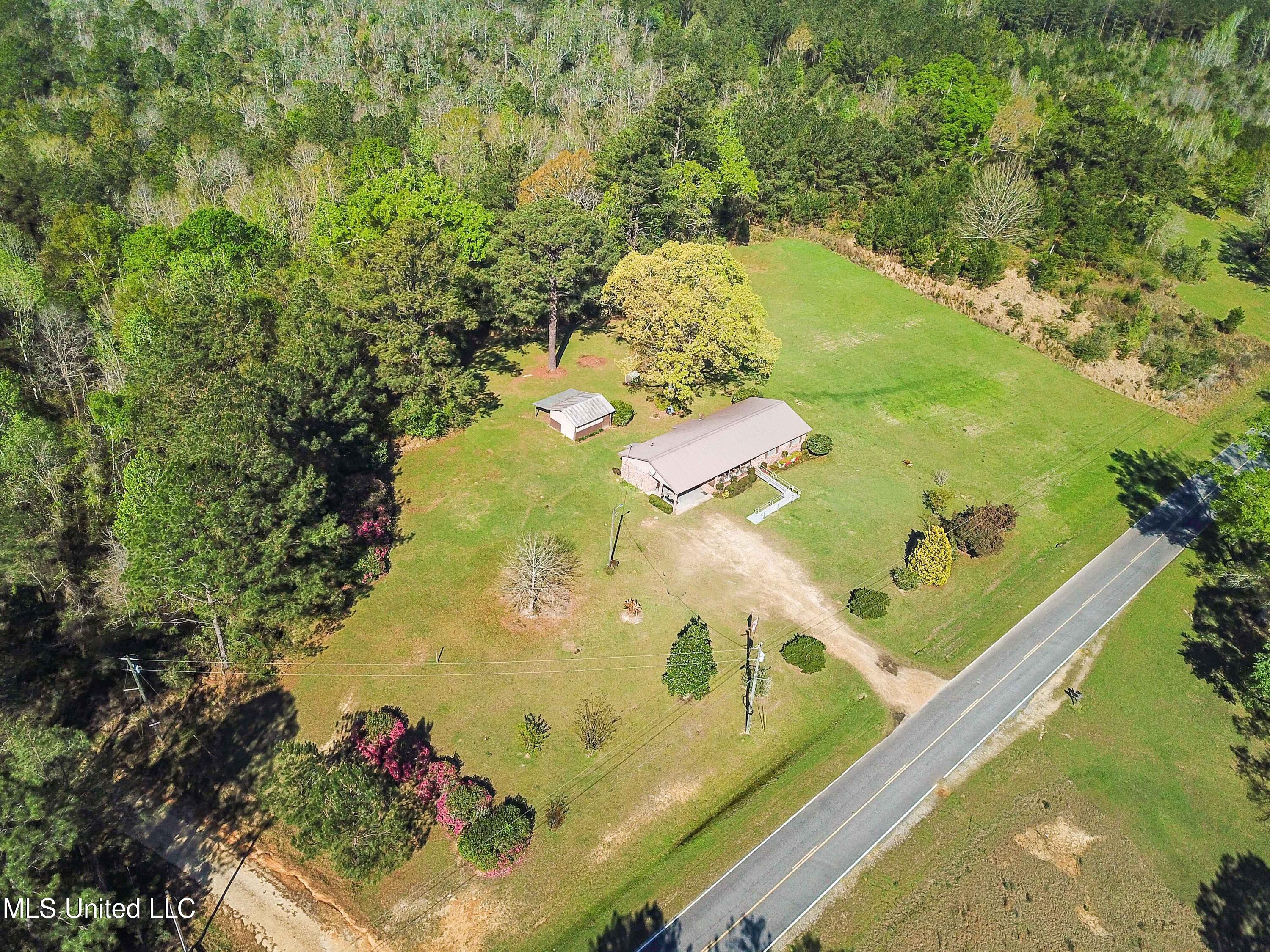 455 Deep Creek Road Wiggins, MS 39577 - Photo 31 of 31 032