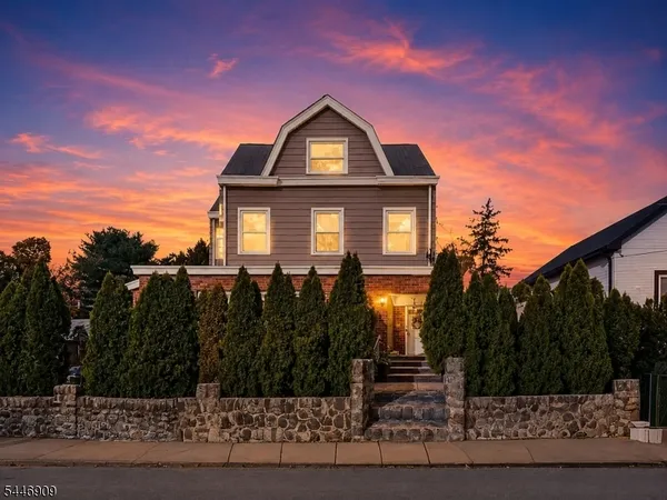 $749,999 | 190 Totowa Road, Totowa, NJ 07512