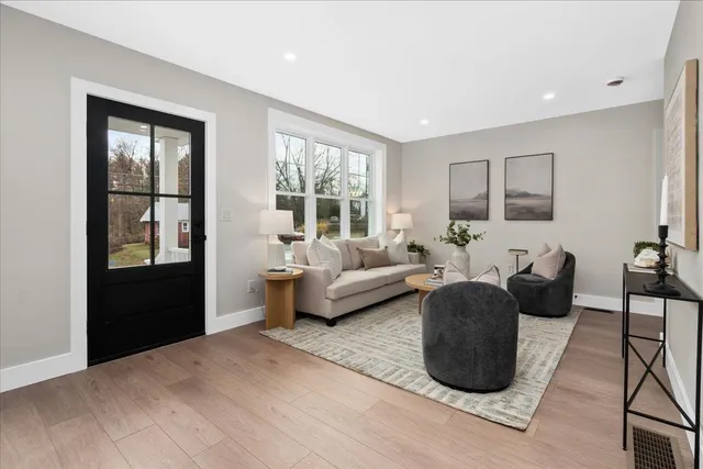 $699,000 | 5 Jennifer Drive, Unit A, Merrimack, NH 03054