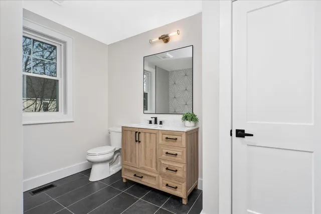 $699,000 | 5 Jennifer Drive, Unit A, Merrimack, NH 03054