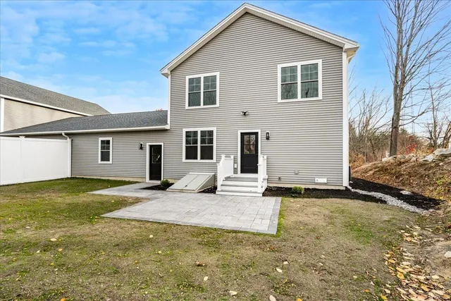 $699,000 | 5 Jennifer Drive, Unit A, Merrimack, NH 03054