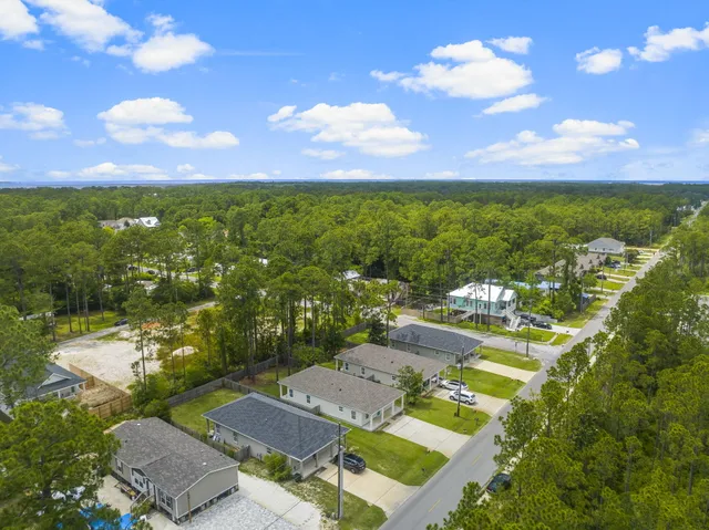 $2,500 | 365 Indian Woman Road, Santa Rosa Beach, FL 32459
