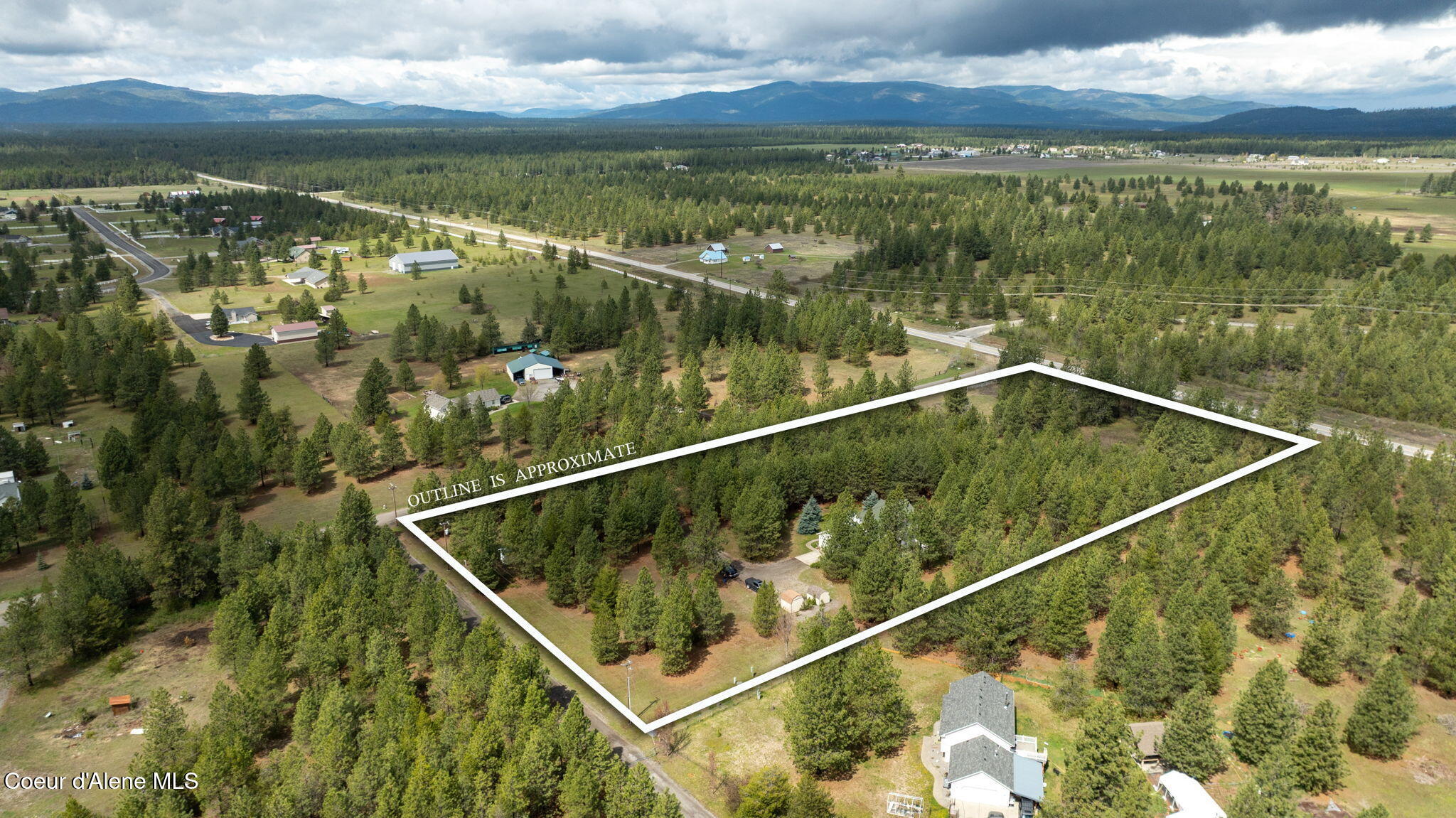 30296 North Wheatridge Road Athol, ID 83801 - Photo 41 of 48 8-web-or-mls-DJI_0557 outlined