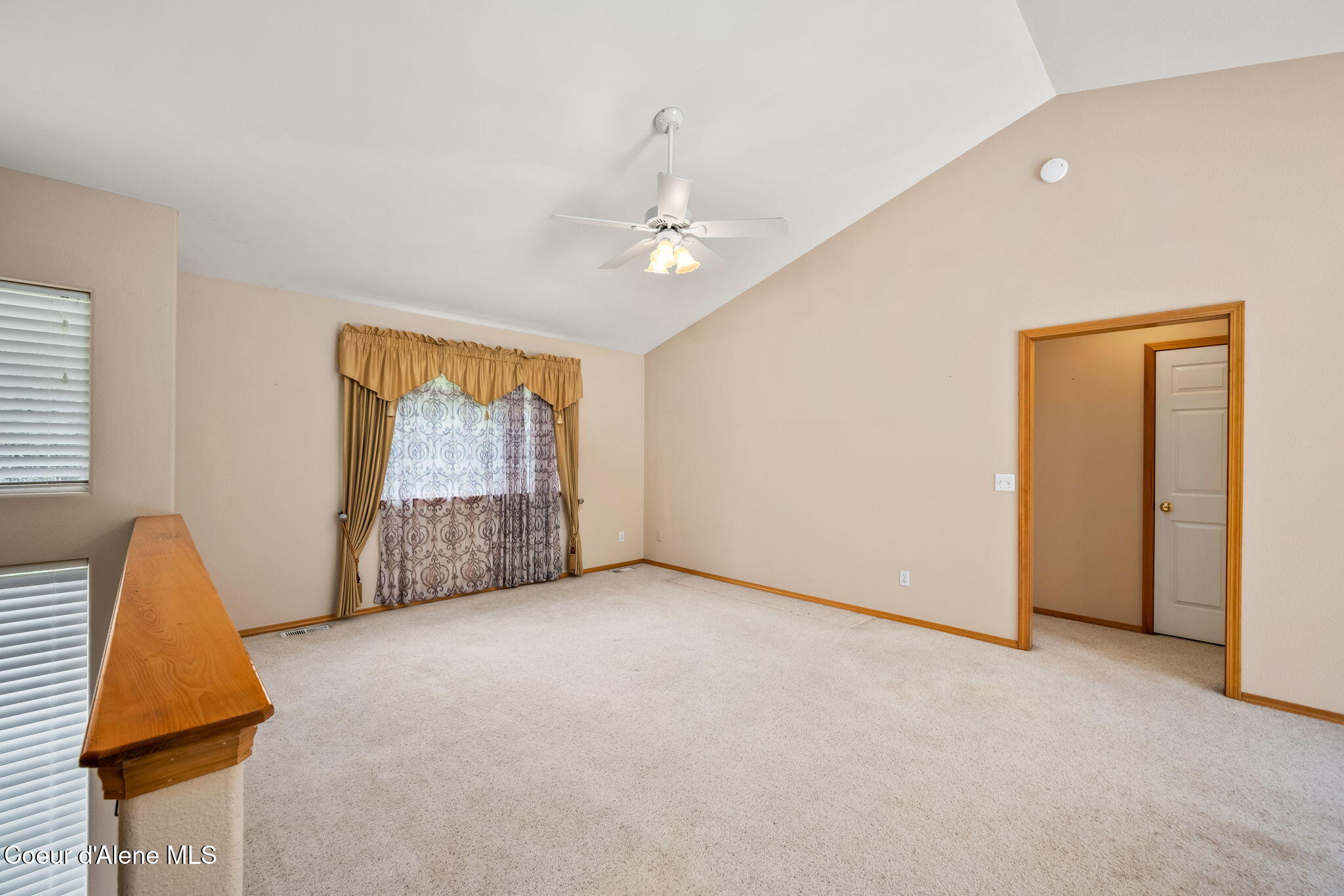 30296 North Wheatridge Road Athol, ID 83801 - Photo 6 of 48 21-web-or-mls-DSC_4697