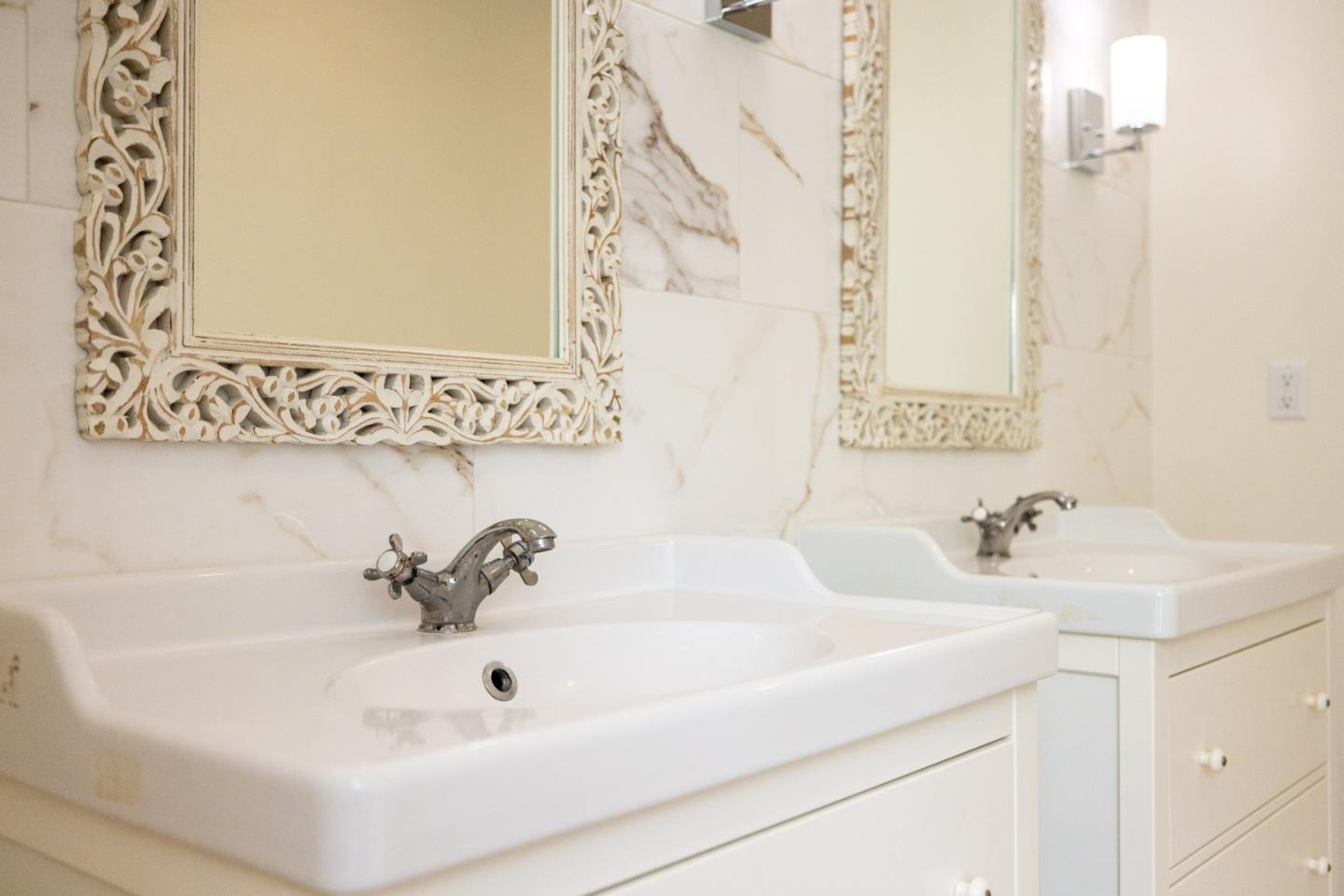 3339 Taylor Road Carmel, CA 93923 - Photo 17 of 27 a bathroom with a sink and a mirror