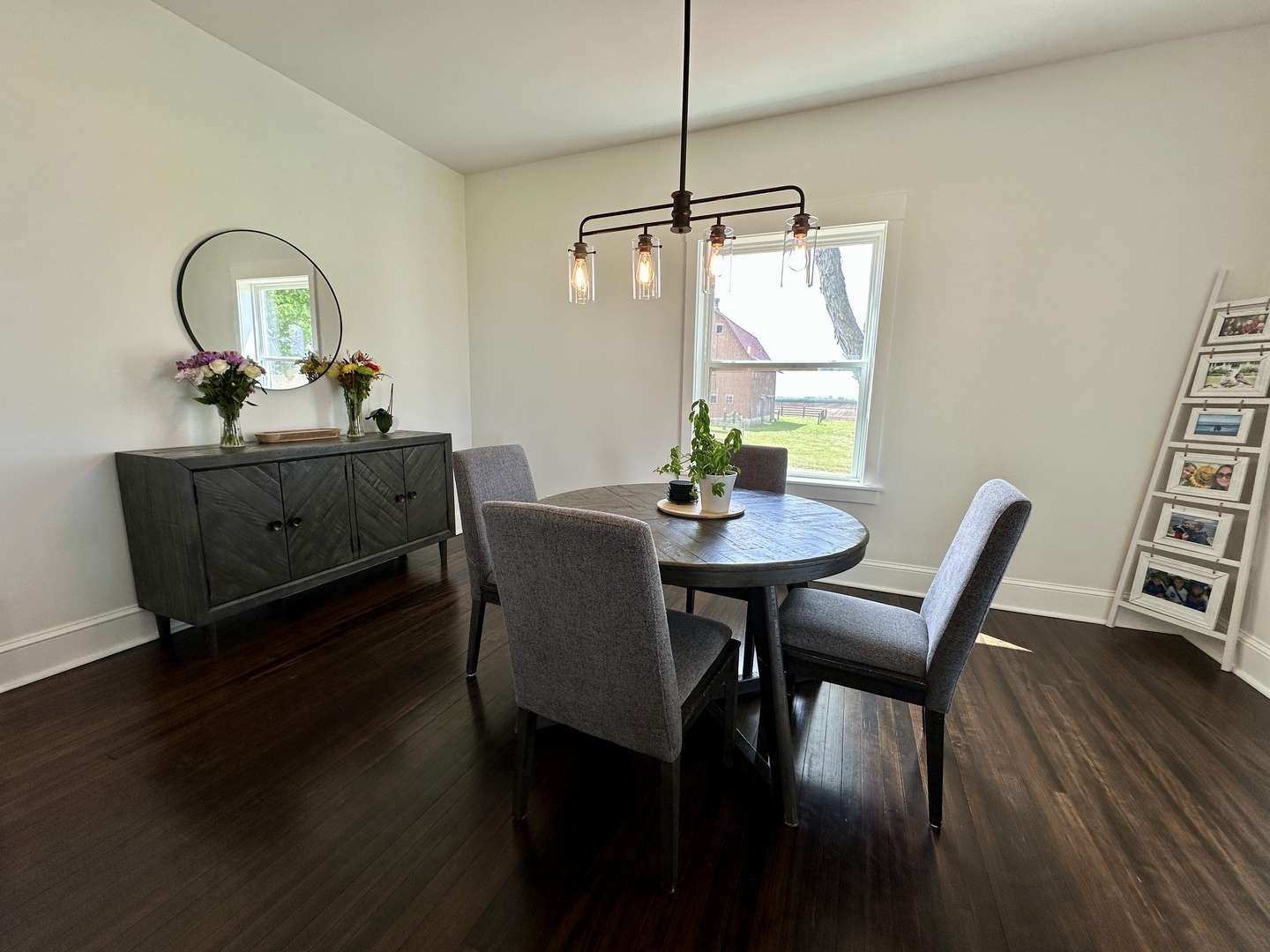 2034 Gittleson Road Rochelle, IL 61068 - Photo 5 of 36 Gallery Image 5