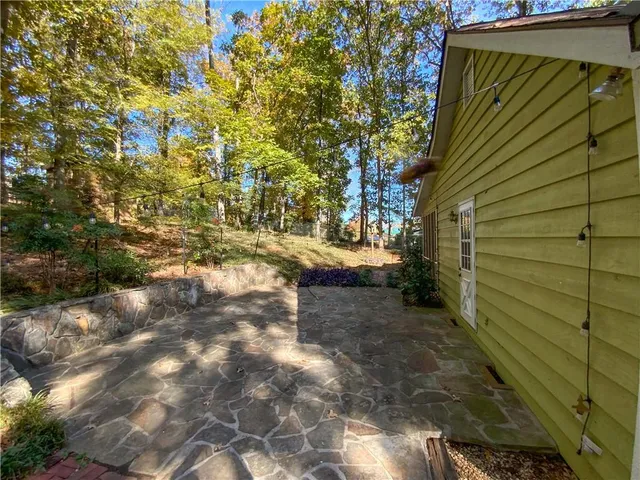 $345,000 | 74 Oakridge Drive Southeast, Cartersville, GA 30121