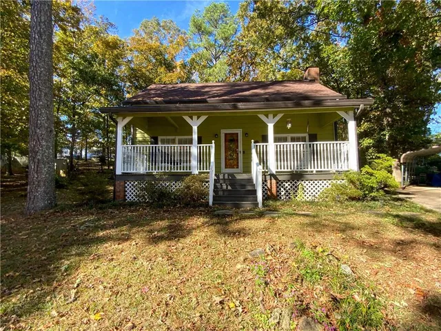 $345,000 | 74 Oakridge Drive Southeast, Cartersville, GA 30121