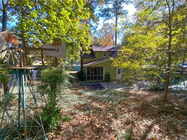 $345,000 | 74 Oakridge Drive Southeast, Cartersville, GA 30121