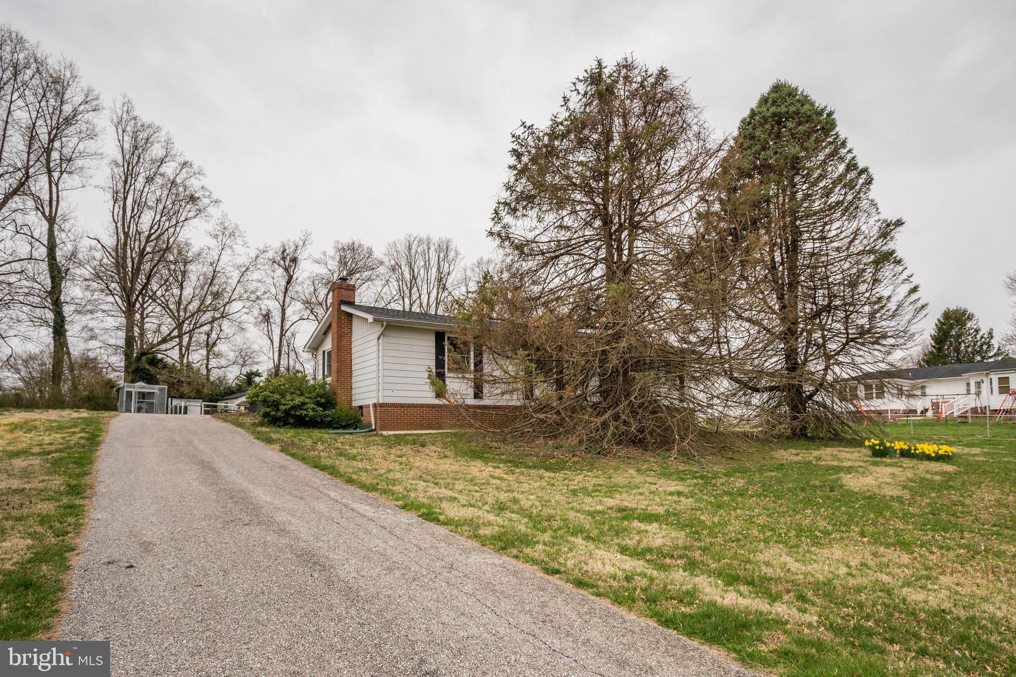 2185 Cove Point Road Lusby, MD 20657 - Photo 3 of 43