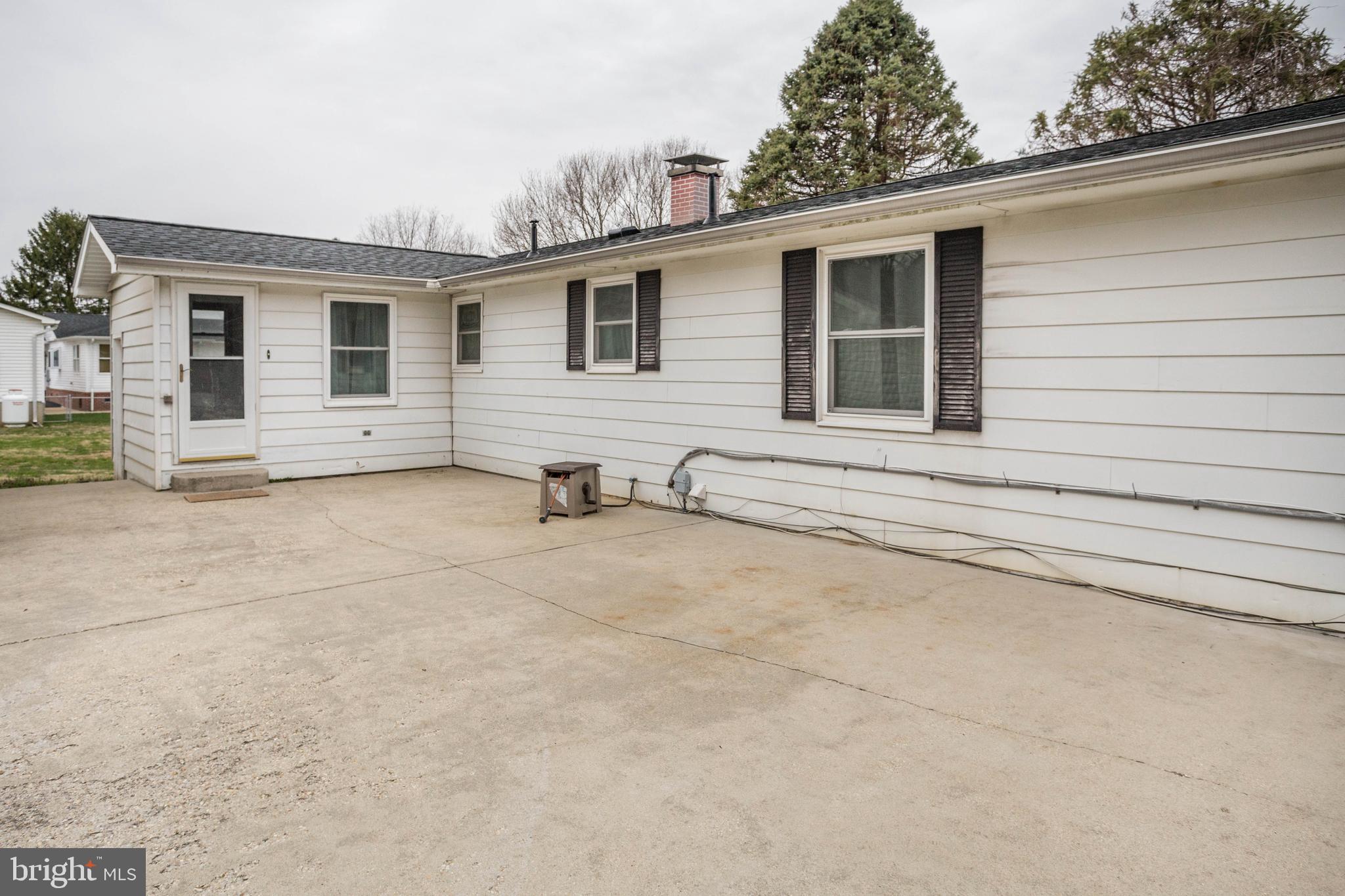 2185 Cove Point Road Lusby, MD 20657 - Photo 32 of 43