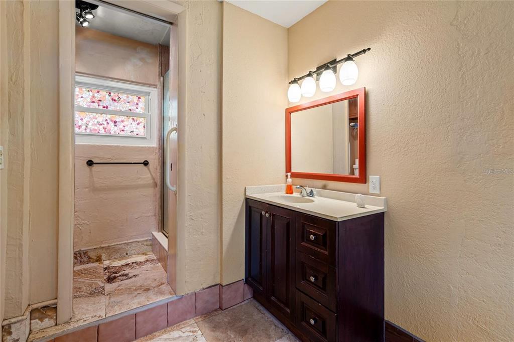 5709 Lake Le Clare Road Lutz, FL 33558 - Photo 15 of 17
