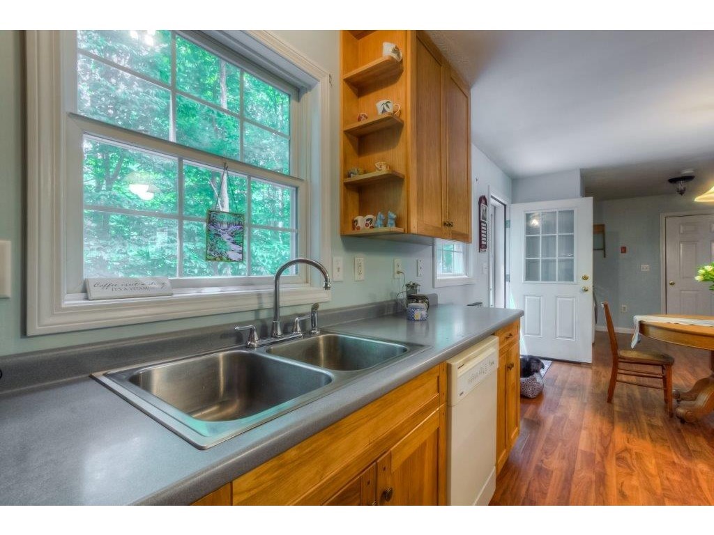 60 Center Road Chichester, NH 03258 - Photo 7 of 36