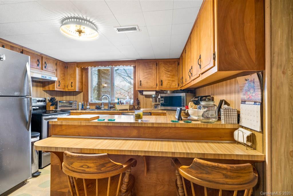 211 Rocky View Road Taylorsville, NC 28681 - Photo 12 of 45 Gallery Image 12