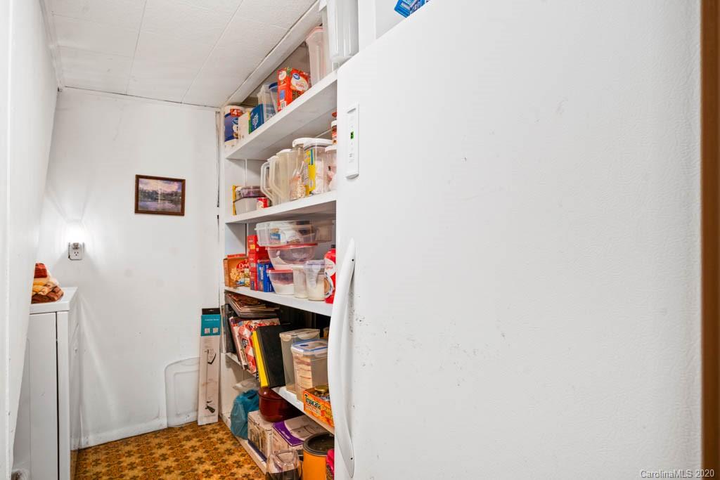 211 Rocky View Road Taylorsville, NC 28681 - Photo 15 of 45 Gallery Image 15