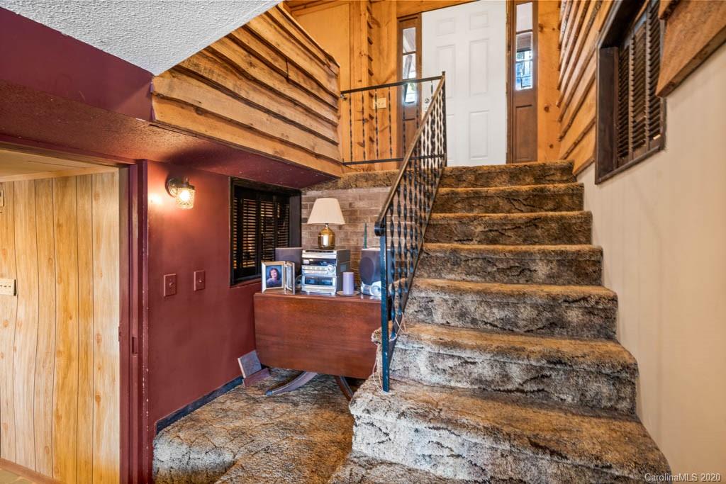 211 Rocky View Road Taylorsville, NC 28681 - Photo 16 of 45 Gallery Image 16