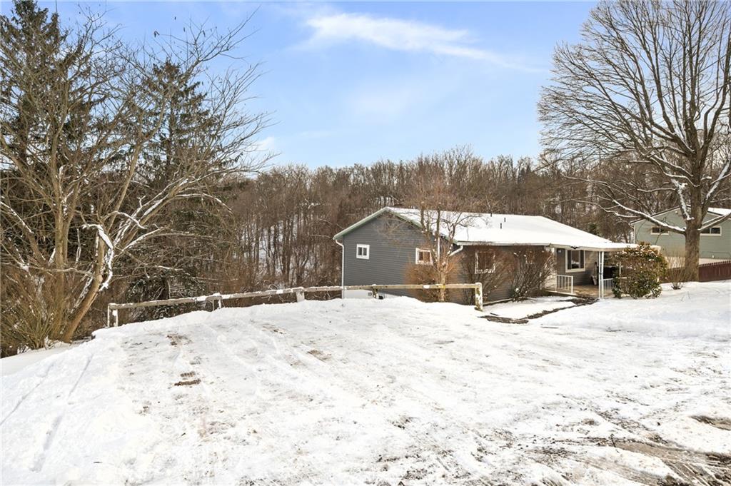185 Foxwood Road Coraopolis, PA 15108 - Photo 28 of 38