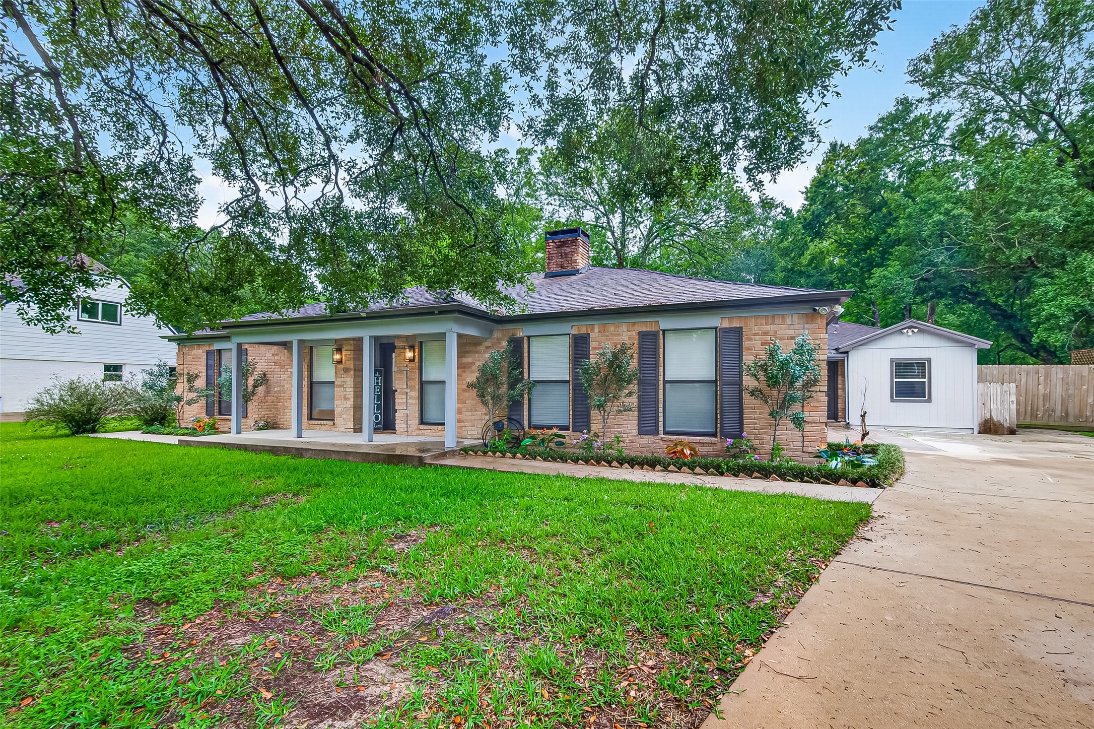548 Brandon Road Conroe, TX 77302 - Photo 36 of 37 Beautifully maintained FULLY FURNISHED 4 bedroom/3 bath home offers modern updates, abundant natural light and an open concept floorplan
