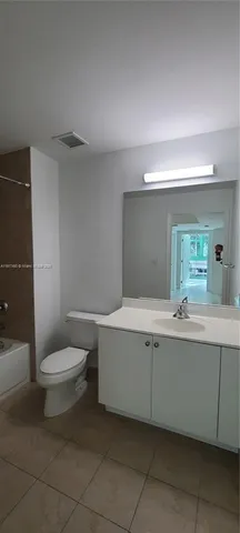 $2,950 | Flagler First Condominiums, Miami, FL 33131