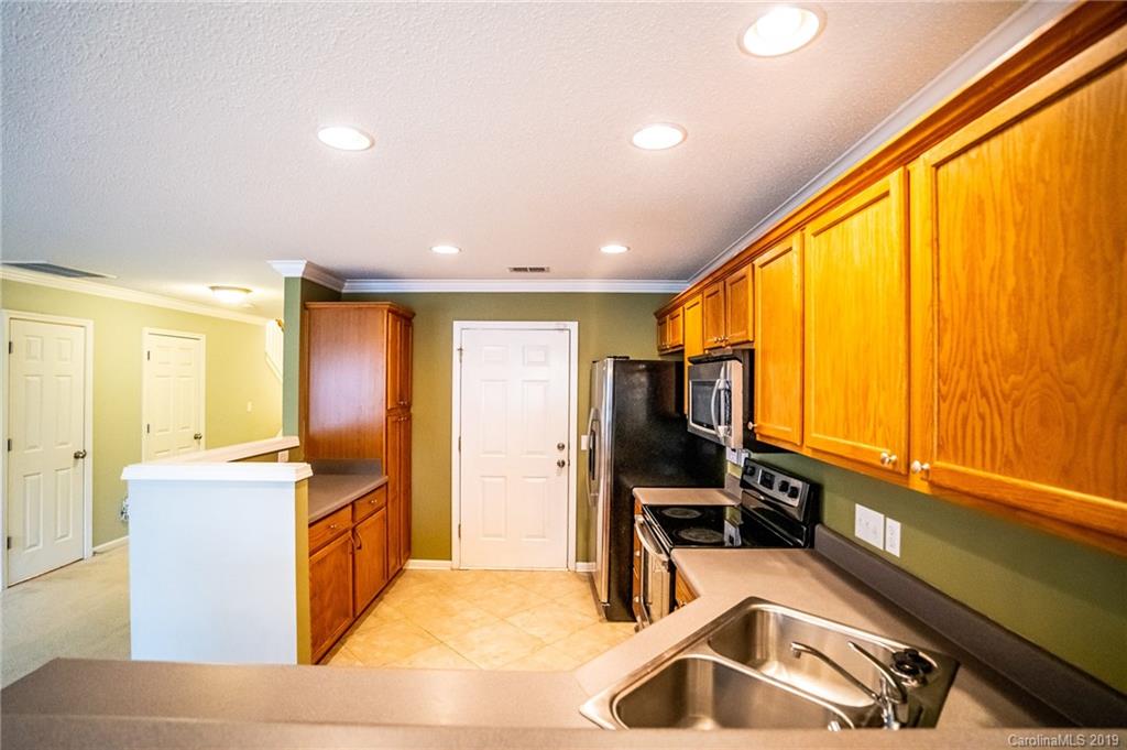 16832 Timber Crossing Road, Unit 2114 Charlotte, NC 28213 - Photo 7 of 48