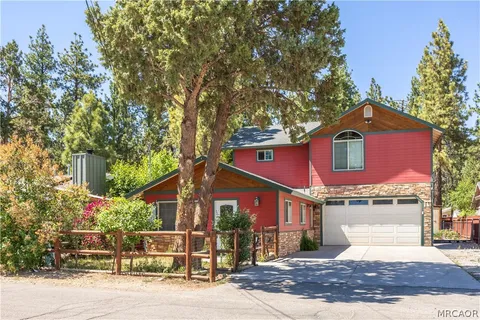 $440,000 | 209 West Meadow Lane, Big Bear City, CA 92314