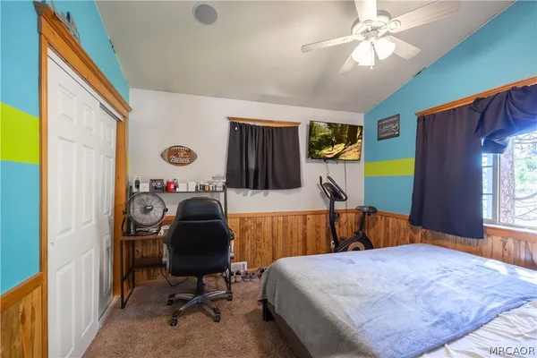 $440,000 | 209 West Meadow Lane, Big Bear City, CA 92314